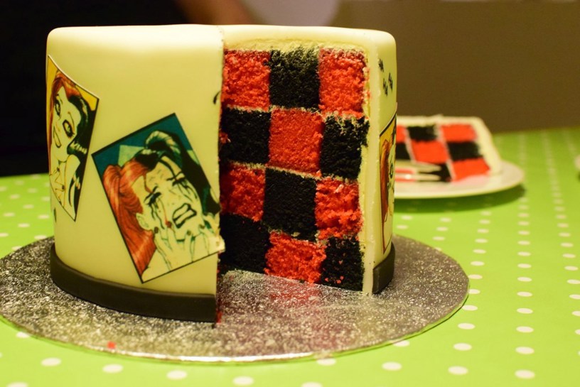 Harley Quinn - Torte Anschnitt