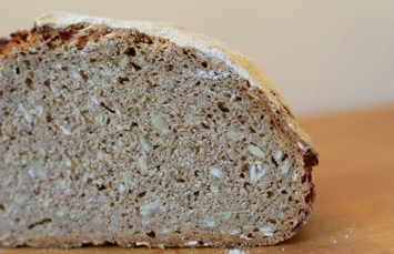Backen mit George: Sonnenblumenbrot